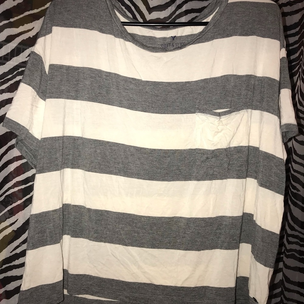 American Eagle Flowy Crop Top